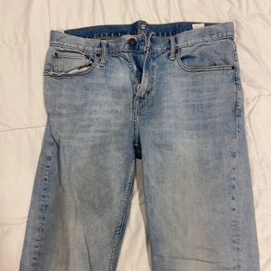 Light wash old navy jeans